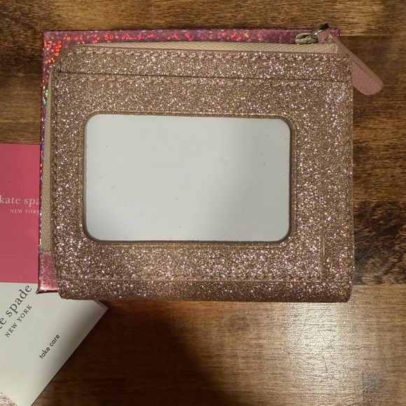 Kate Spade wallet - Picture 3 of 6